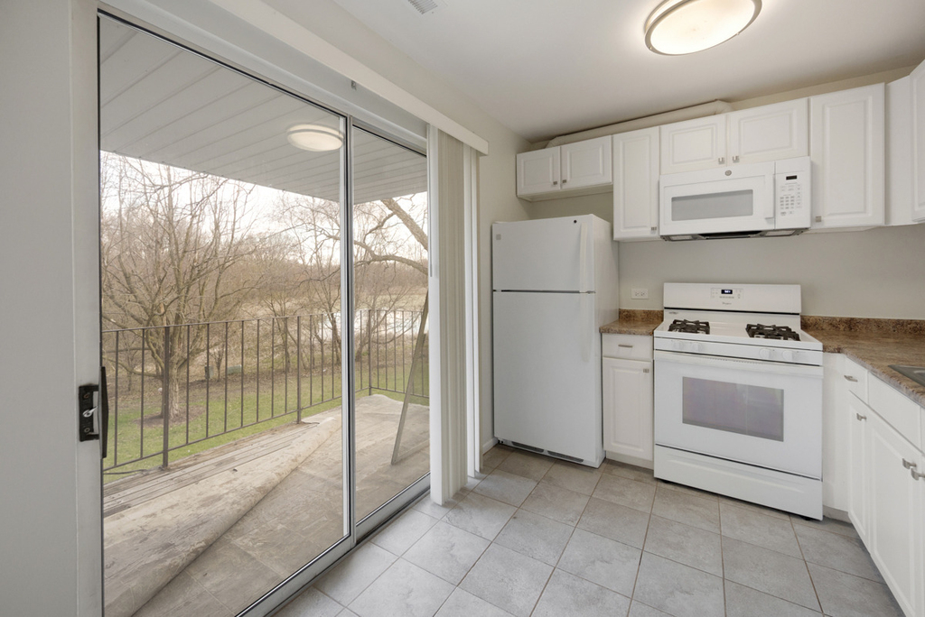 93 N Victoria Lane - Photo 6