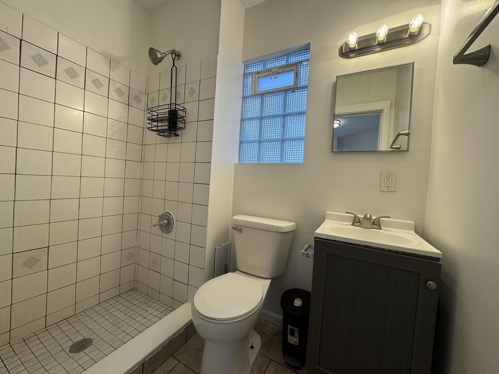 370 Bent Street - Photo 6