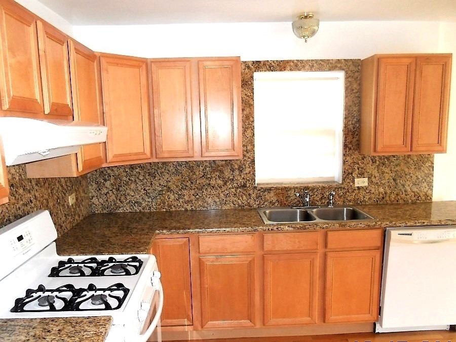 5534 N Campbell Avenue - Photo 4