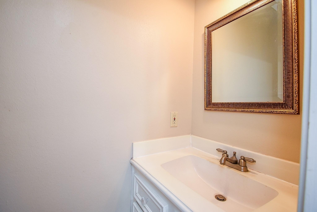 910 Shillington Drive - Photo 24