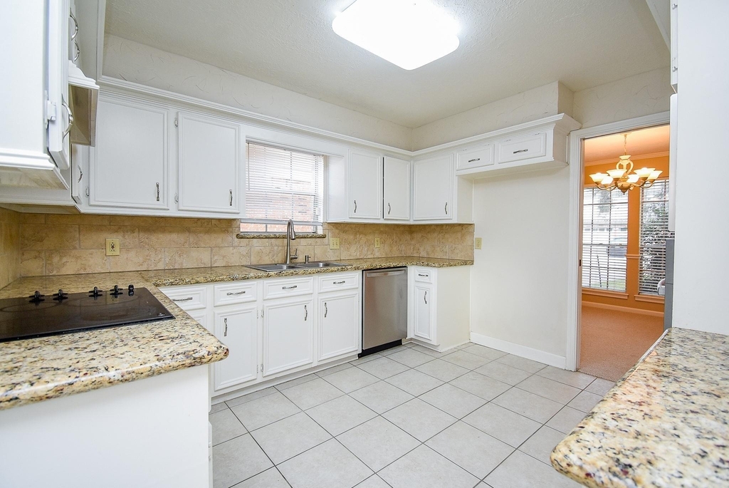 910 Shillington Drive - Photo 19
