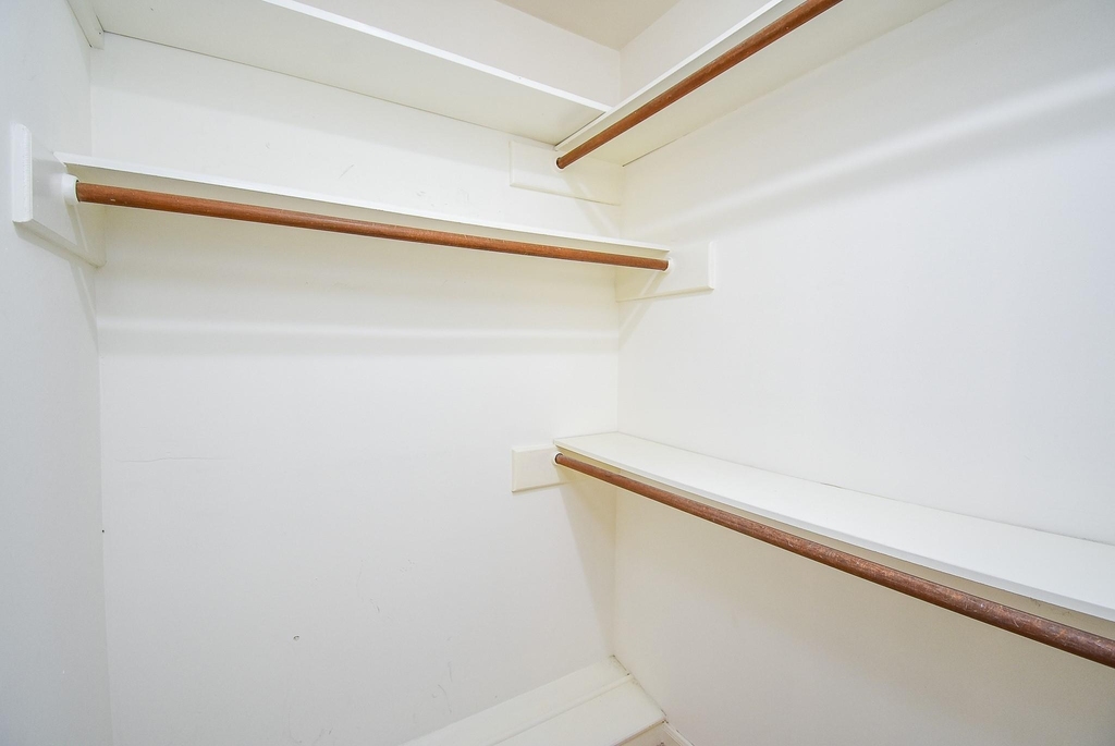 910 Shillington Drive - Photo 35
