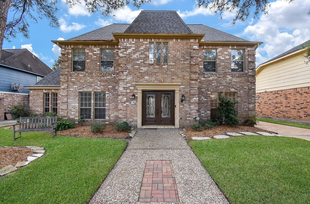 910 Shillington Drive - Photo 0