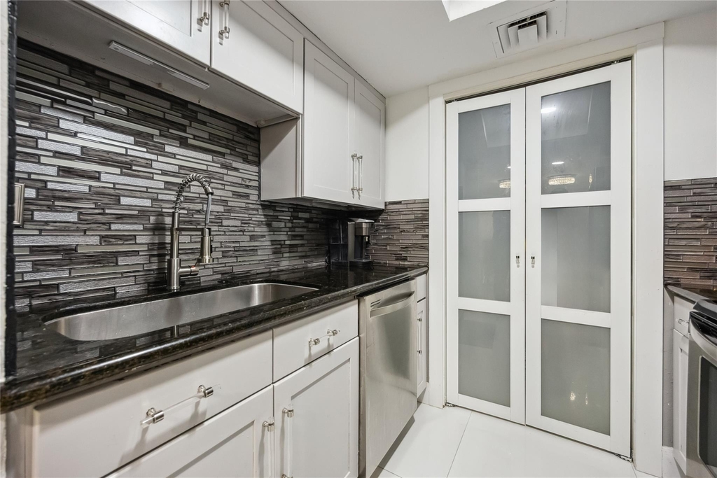 3525 Sage Road - Photo 19