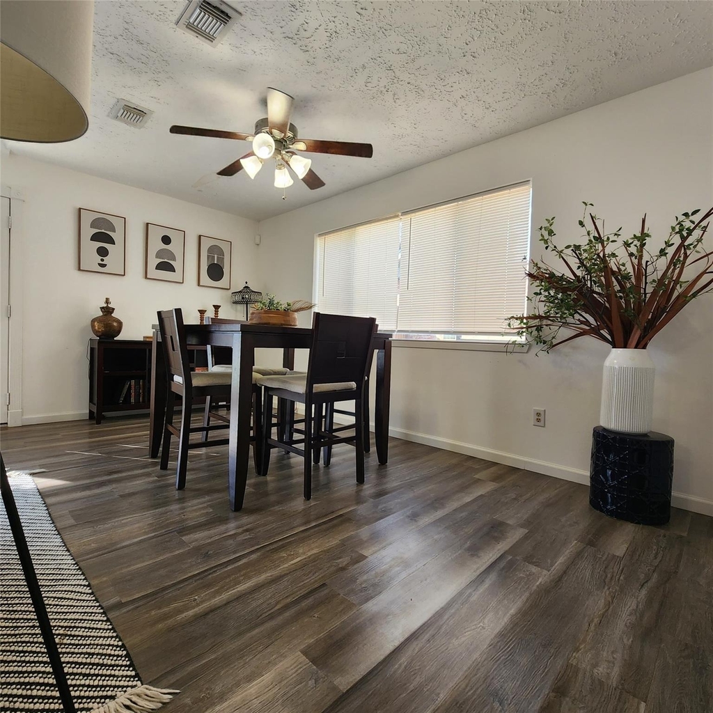 3622 Fiddlers Green Drive - Photo 3