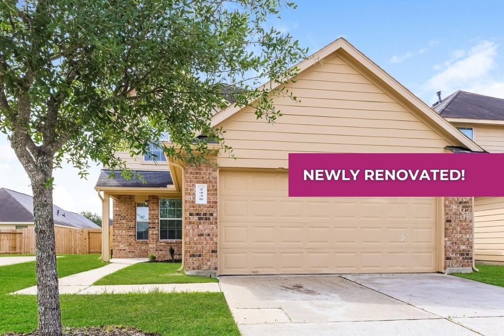 2438 Gibbs Bend Court - Photo 0