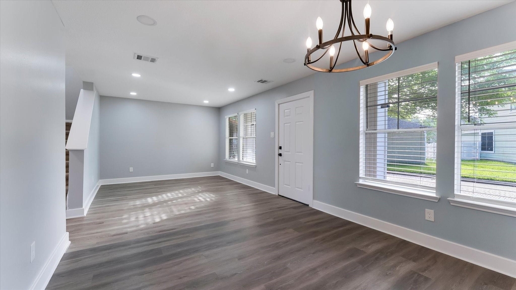 3819 W Traditions Court - Photo 9