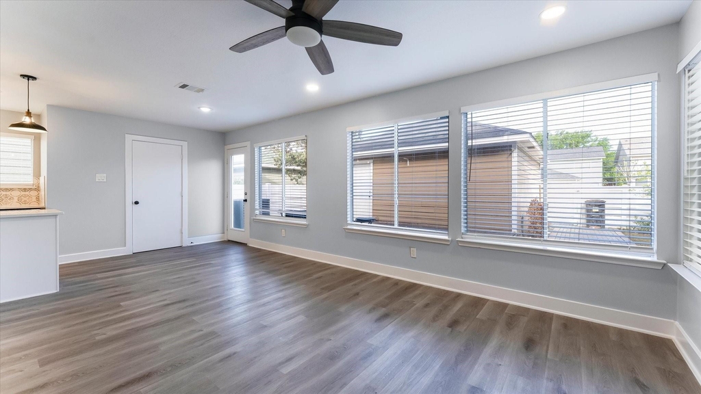 3819 W Traditions Court - Photo 18