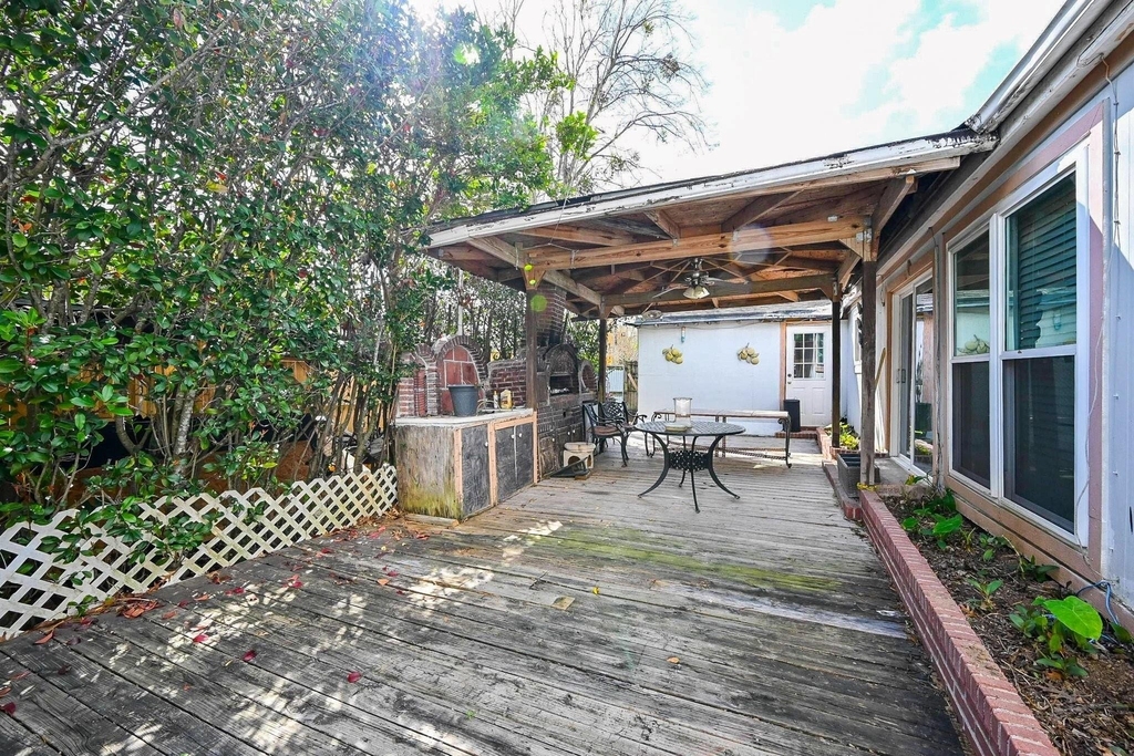 13102 Richmond Avenue - Photo 12