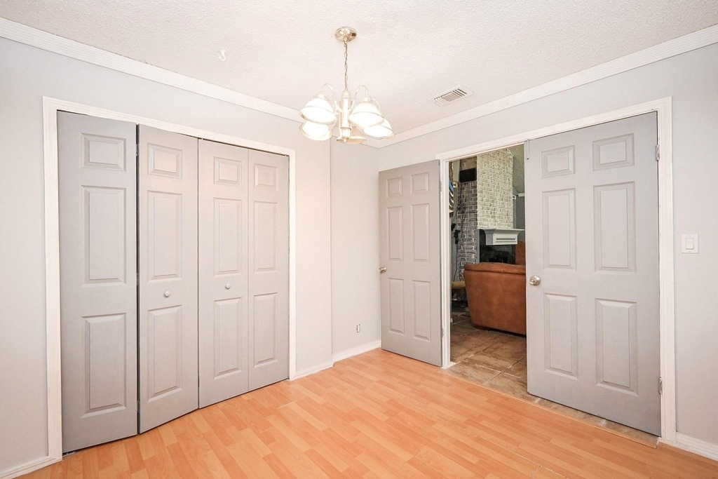 13102 Richmond Avenue - Photo 3