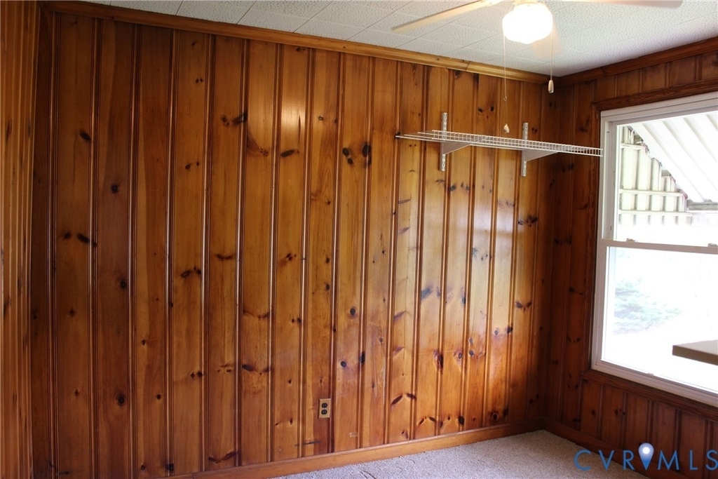 2300 Farrand Street - Photo 6