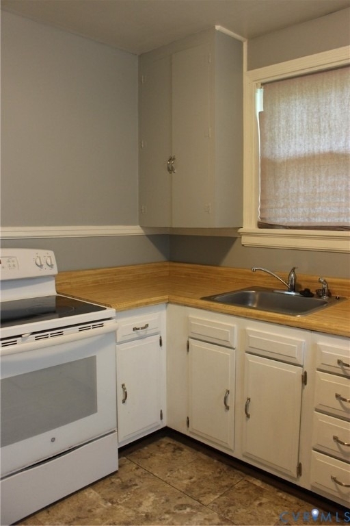 2300 Farrand Street - Photo 10