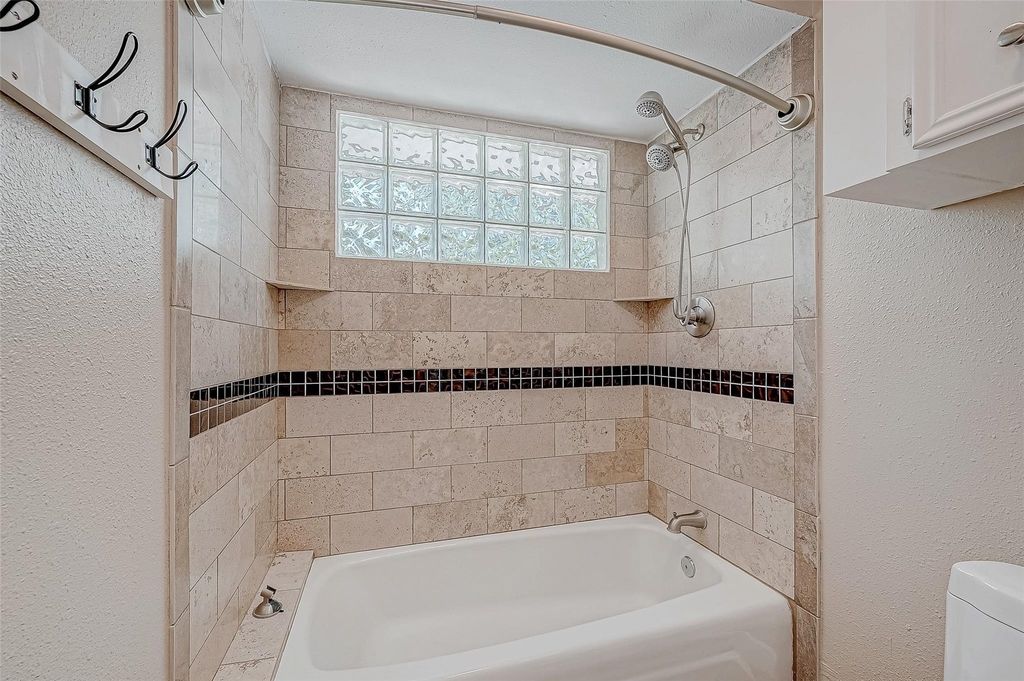 8110 Bent Oak Lane - Photo 32
