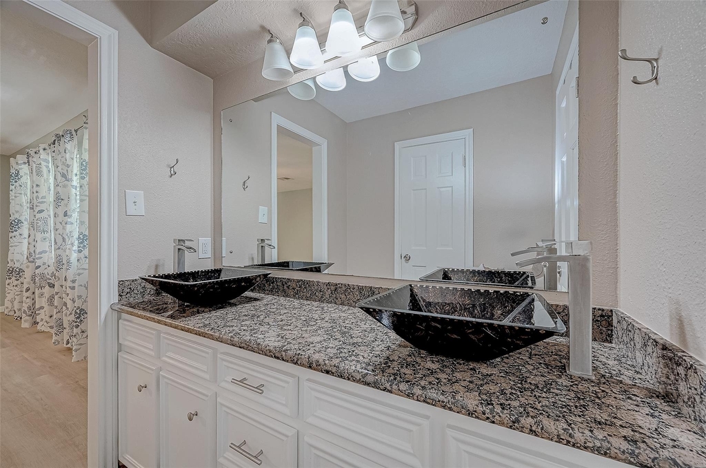 8110 Bent Oak Lane - Photo 38