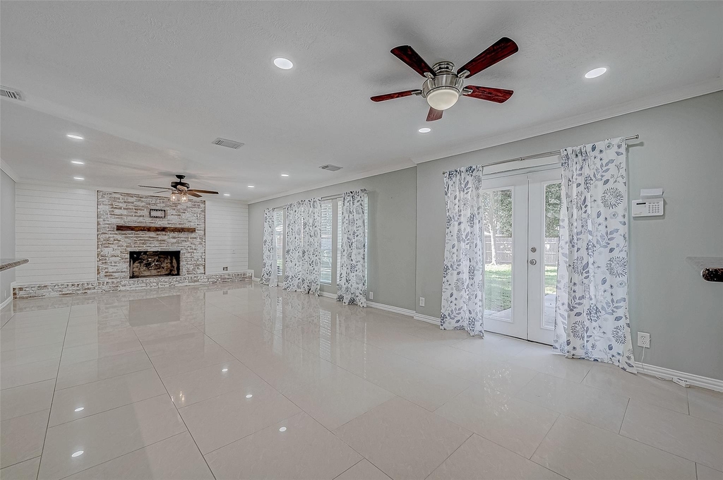 8110 Bent Oak Lane - Photo 10