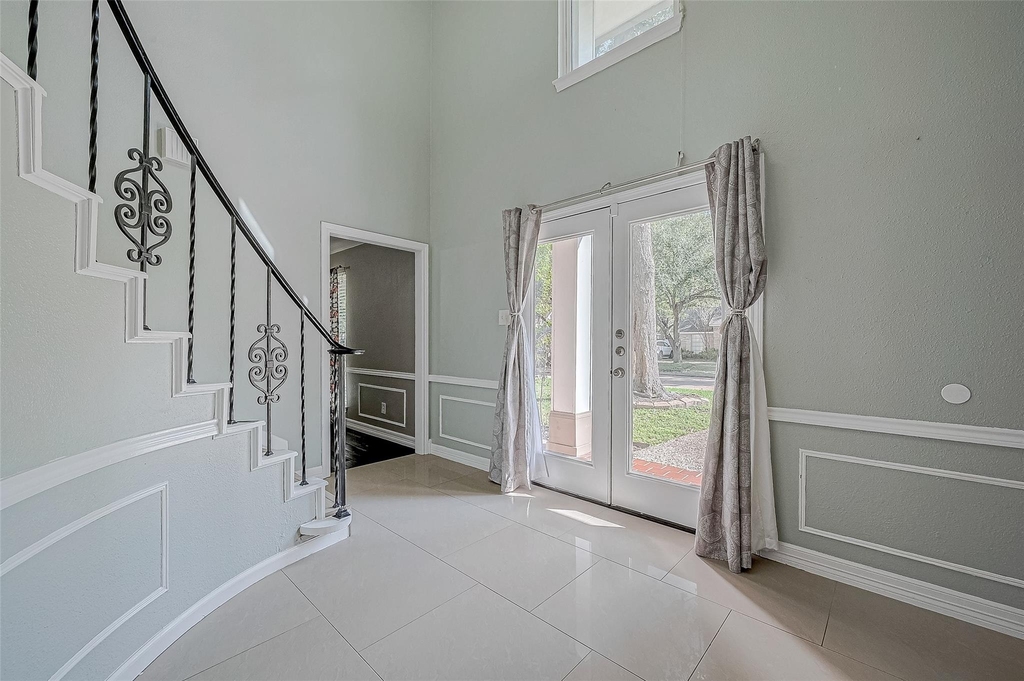 8110 Bent Oak Lane - Photo 3