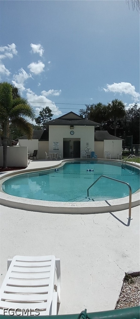 2135 Crystal Drive - Photo 4