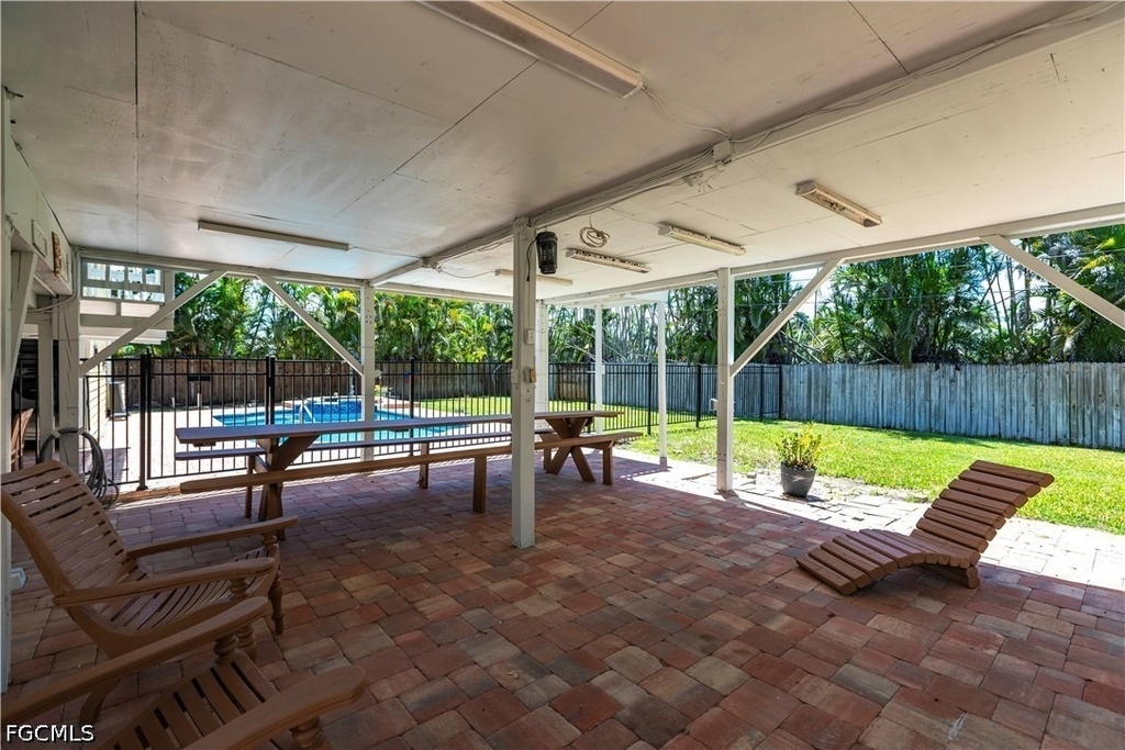 15410 Allen Way - Photo 4