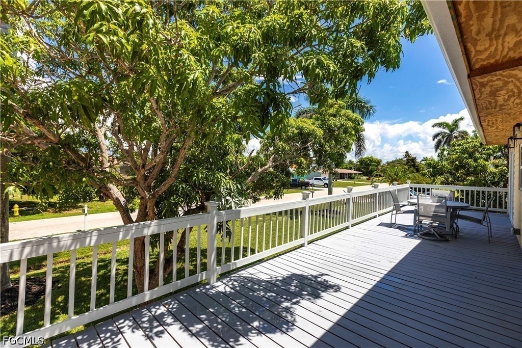 15410 Allen Way - Photo 11