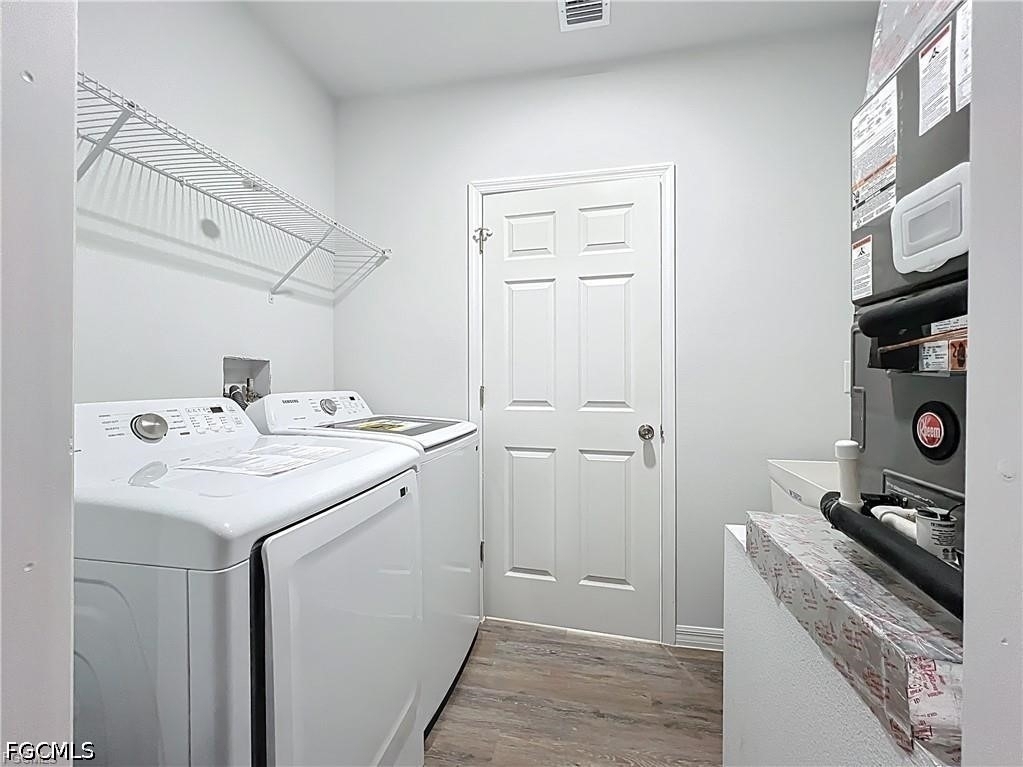 912 Anthony Street E - Photo 13