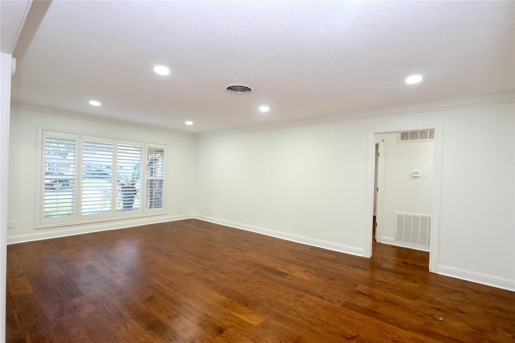 4839 Mcdermed Drive - Photo 4