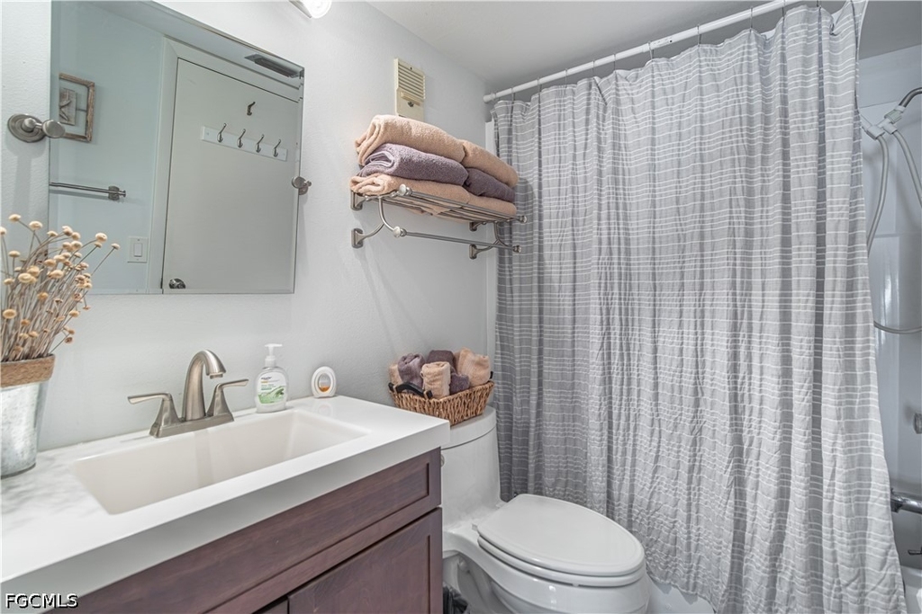 6220 Augusta Drive - Photo 8