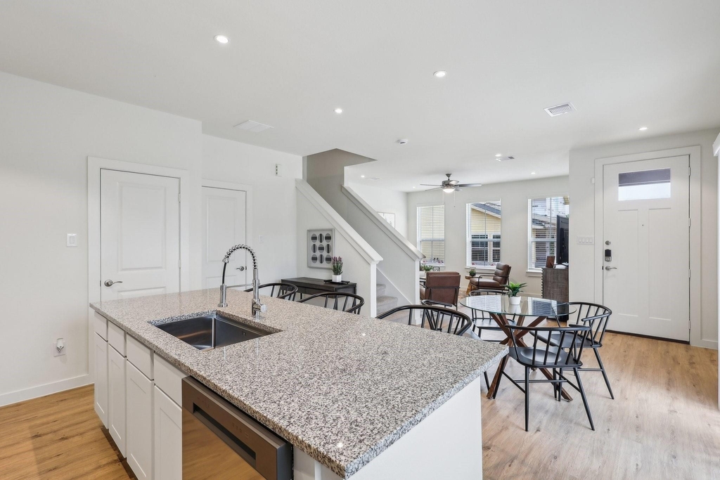 631 Canvas Ave - Photo 8