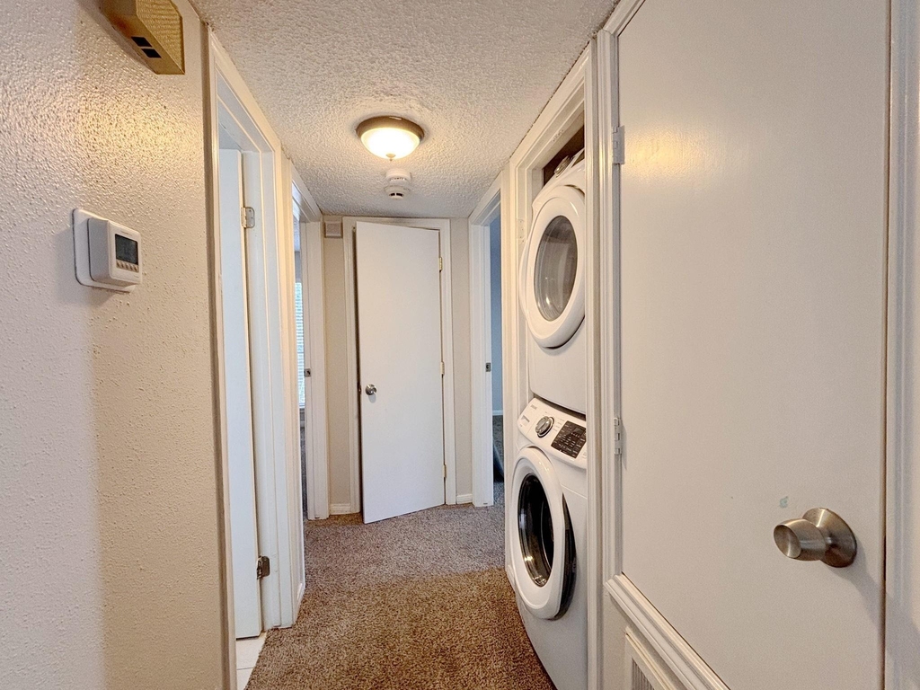 7900 N Stadium Drive - Photo 4