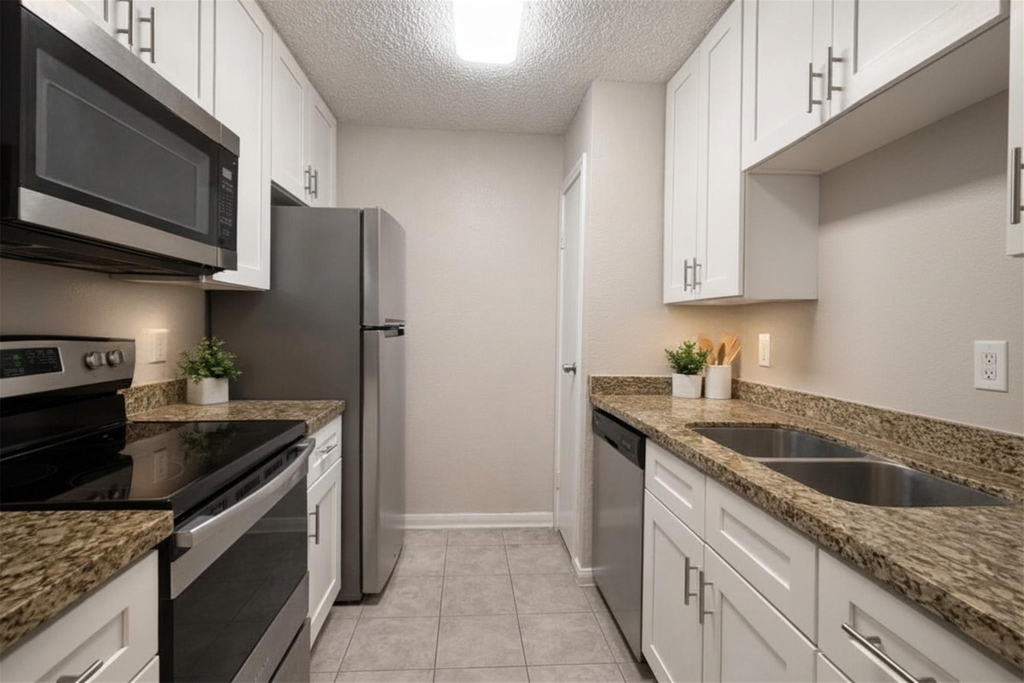 7900 N Stadium Drive - Photo 2