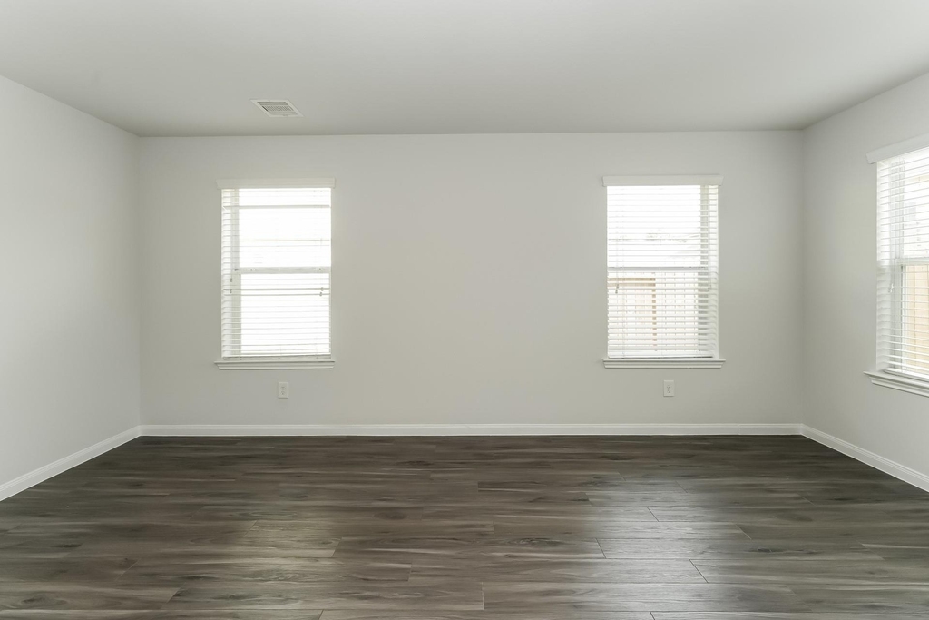 2410 High Island Way - Photo 10