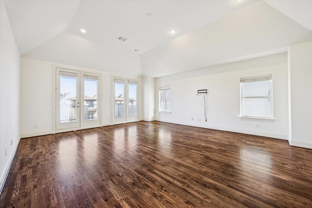 1407 Knox Street - Photo 19