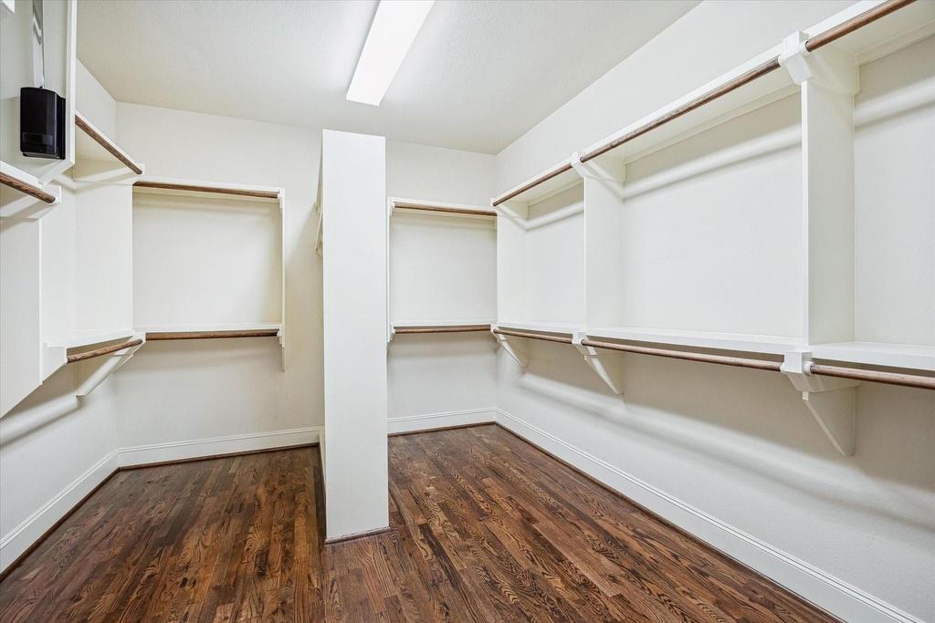 1407 Knox Street - Photo 14
