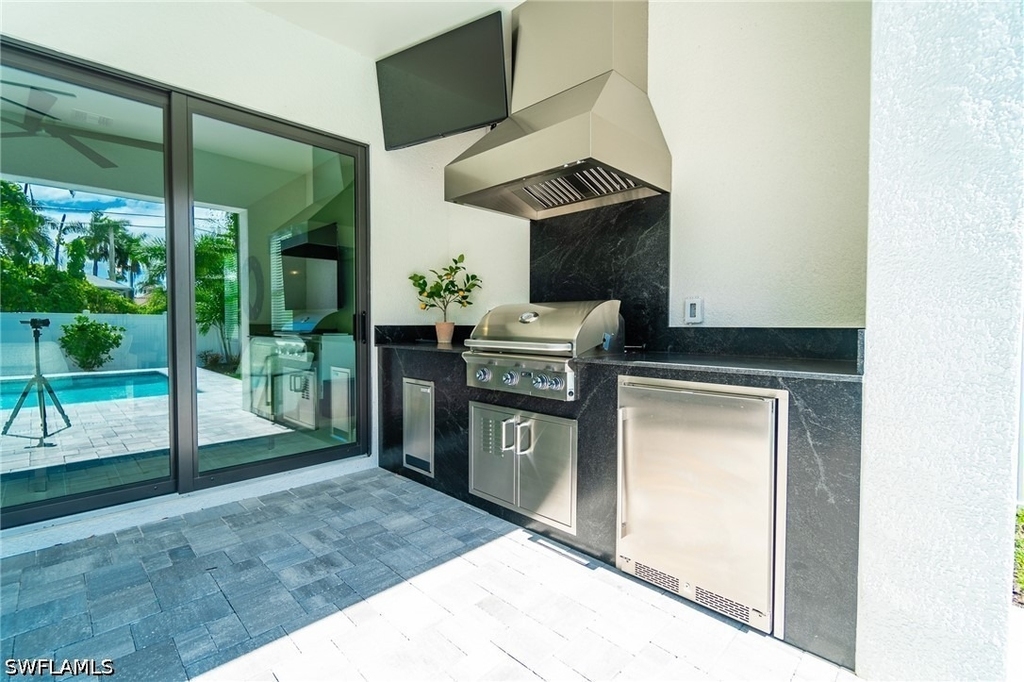 822 105th Avenue N - Photo 28