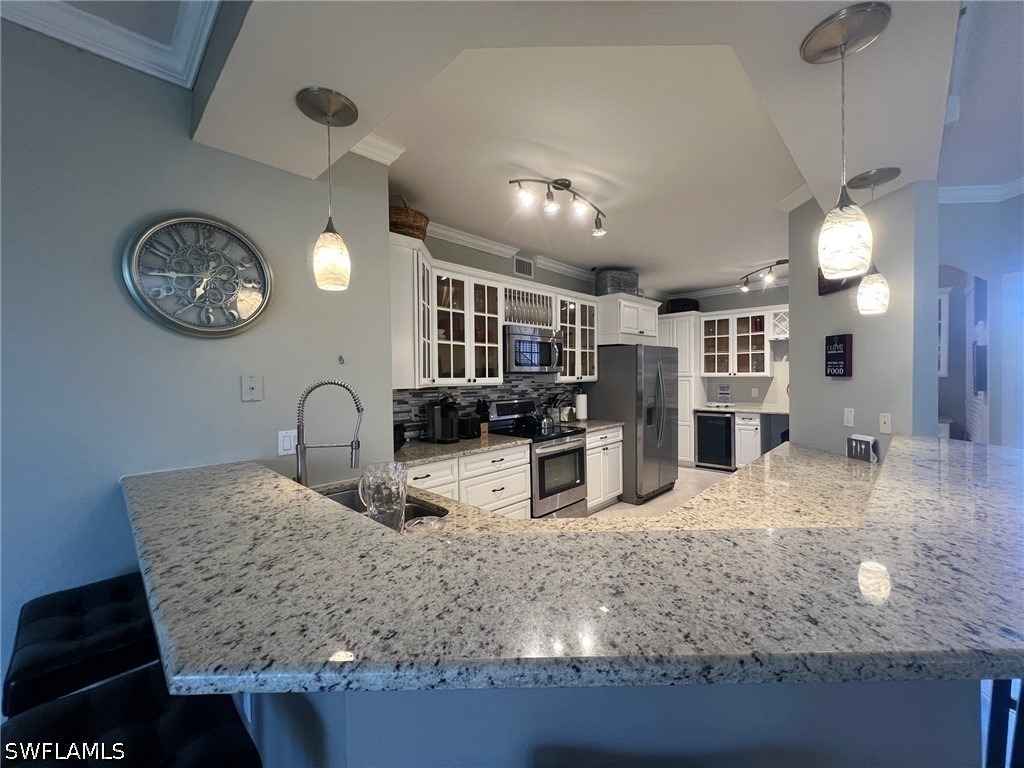 8125 Celeste Drive - Photo 3