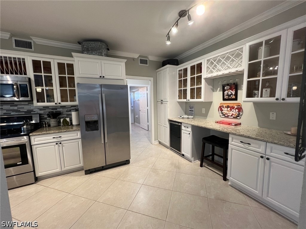 8125 Celeste Drive - Photo 11
