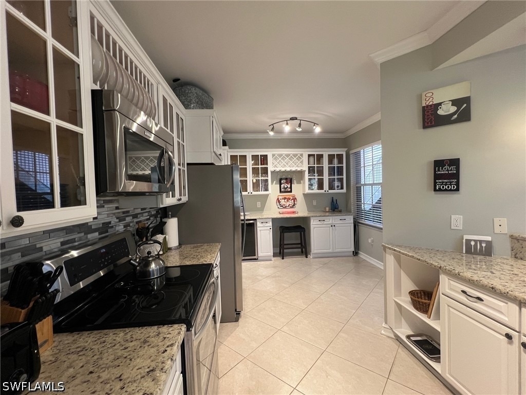 8125 Celeste Drive - Photo 5
