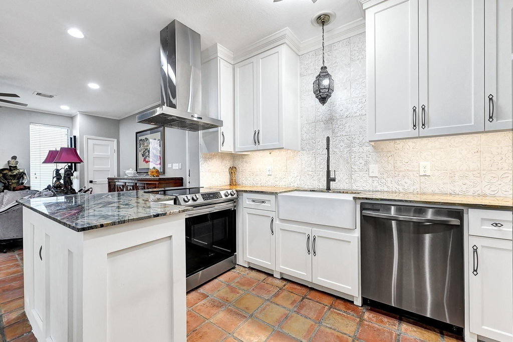2100 Commonwealth Street - Photo 7