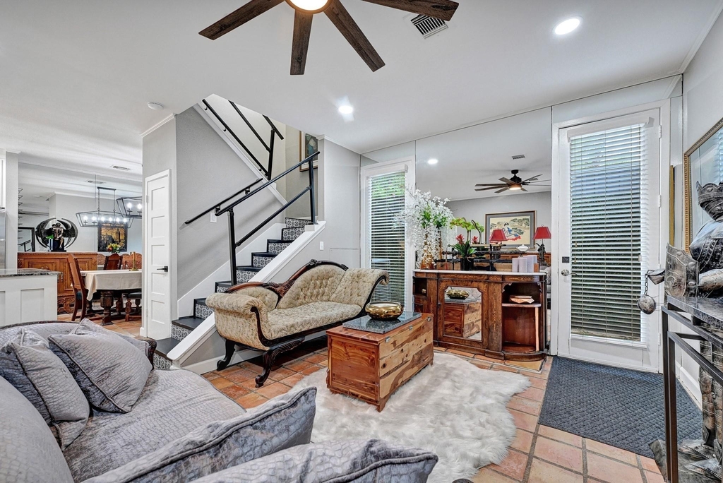 2100 Commonwealth Street - Photo 4