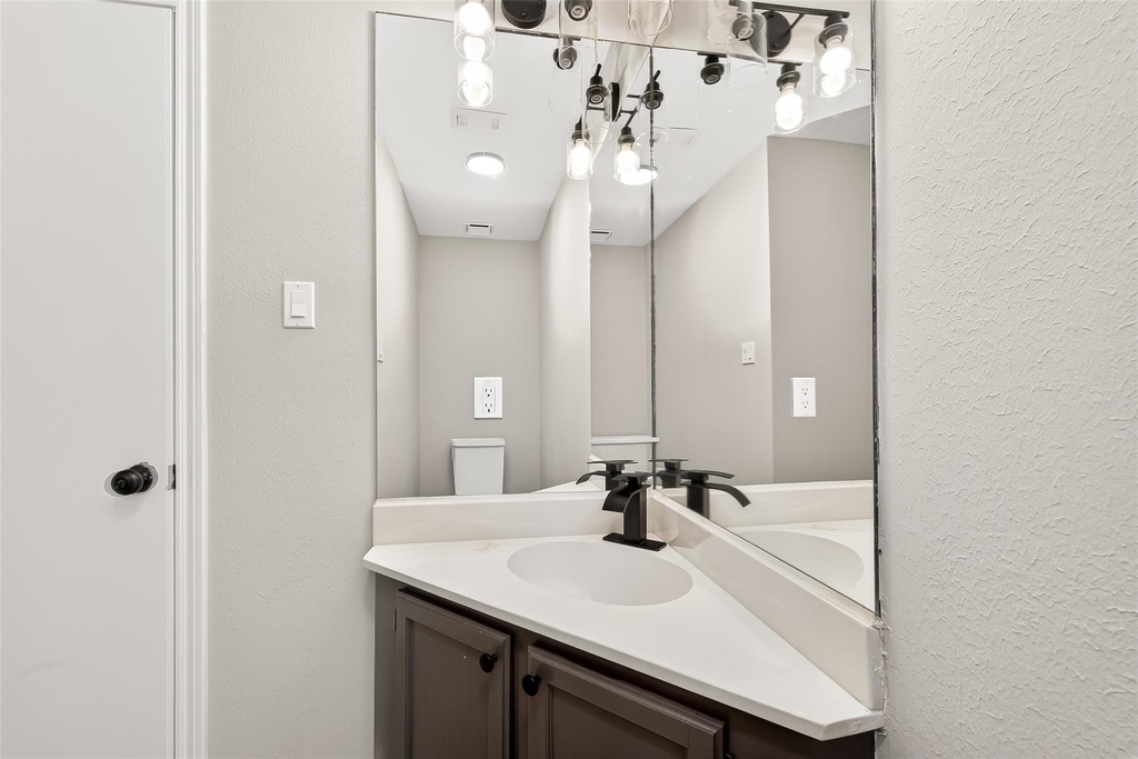 4906 Pleasure Lake Lane - Photo 43