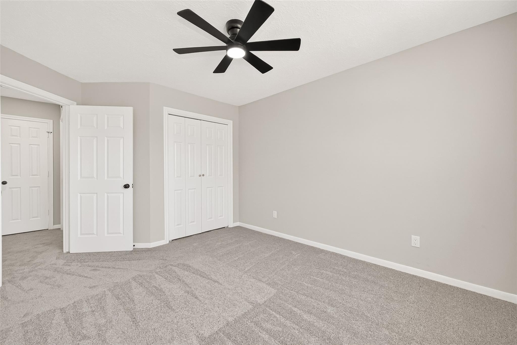 4906 Pleasure Lake Lane - Photo 40