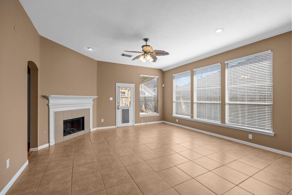 7206 Hollow Field Lane - Photo 9