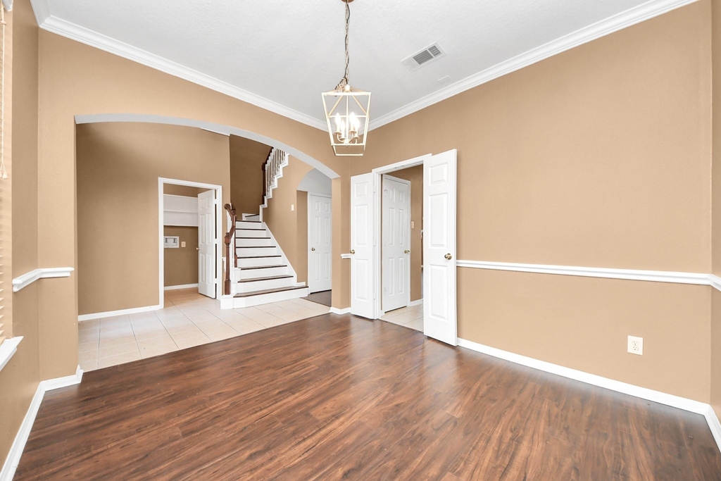 4703 Zachary Lane - Photo 3