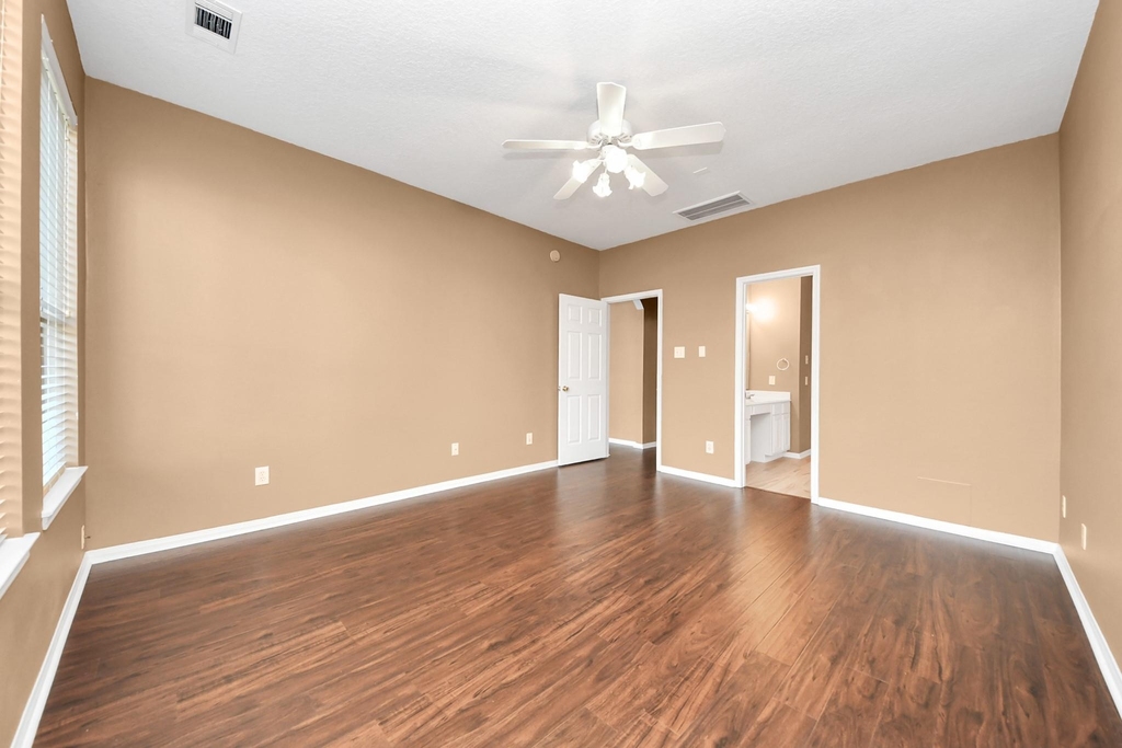 4703 Zachary Lane - Photo 10