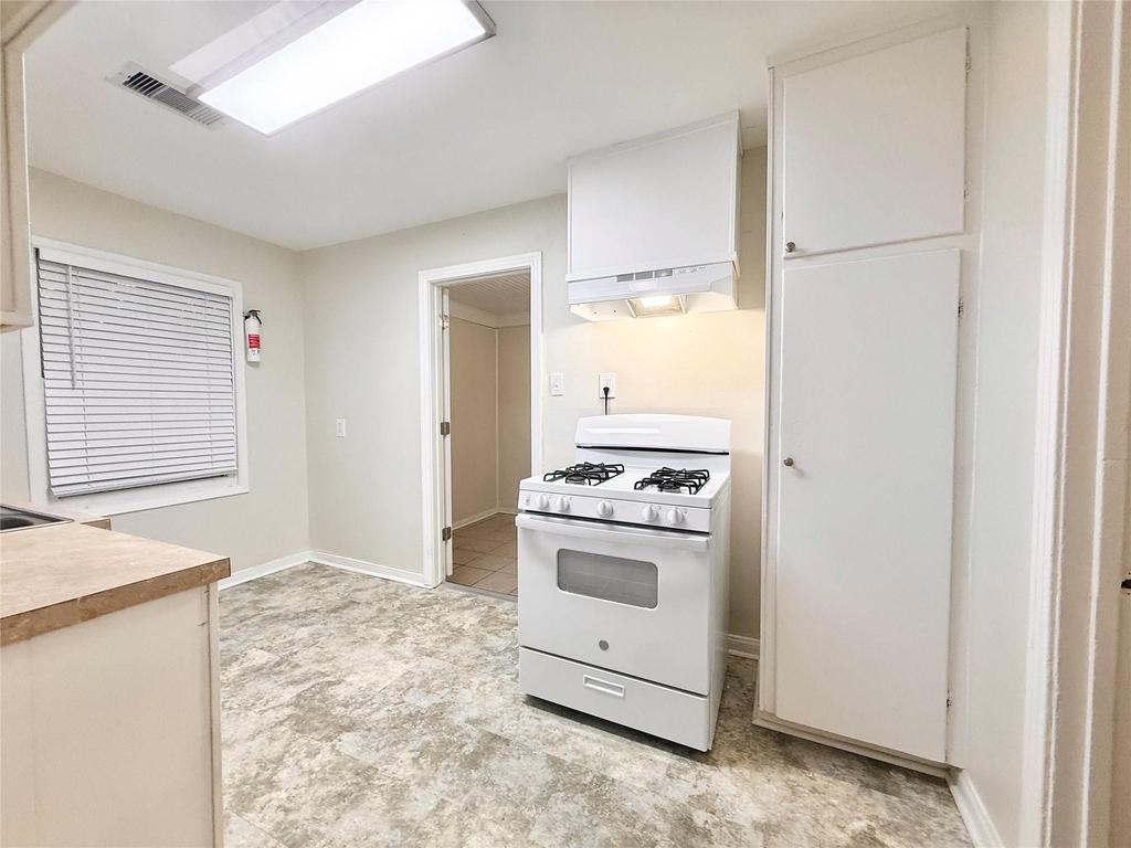 1232 San Felipe Street - Photo 5