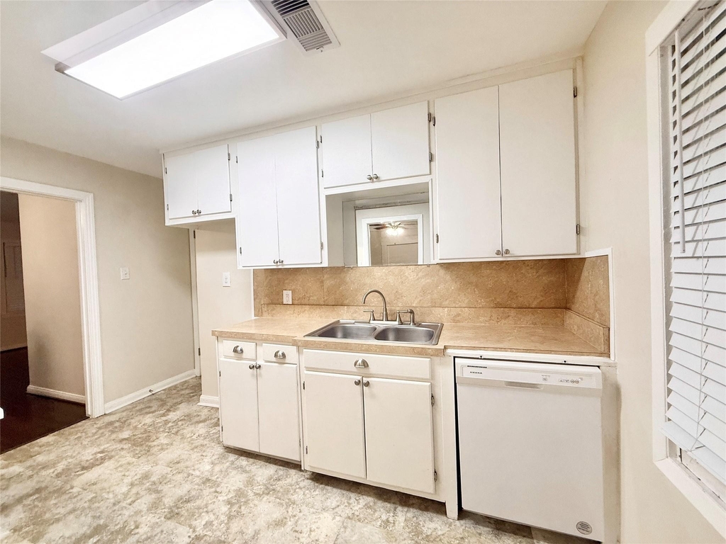 1232 San Felipe Street - Photo 6