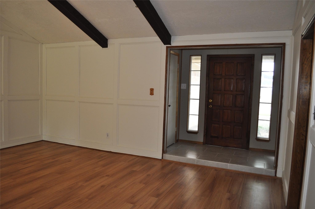 22411 Merrymount Drive - Photo 5