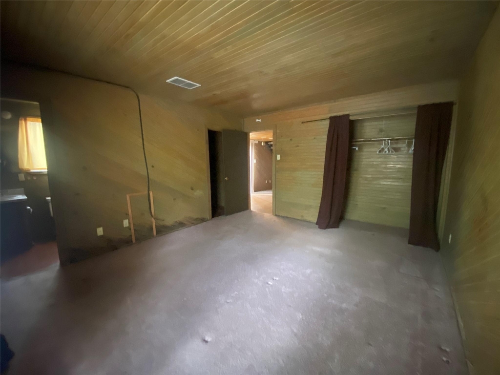 24605 Pools Creek E - Photo 14