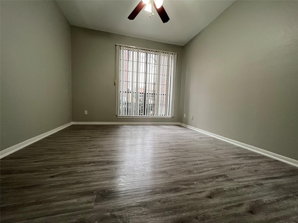 8055 Cambridge Street - Photo 8