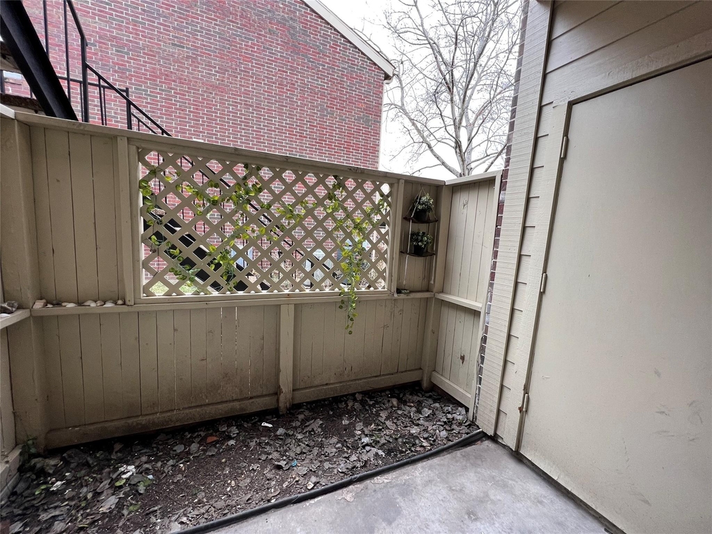 8055 Cambridge Street - Photo 10