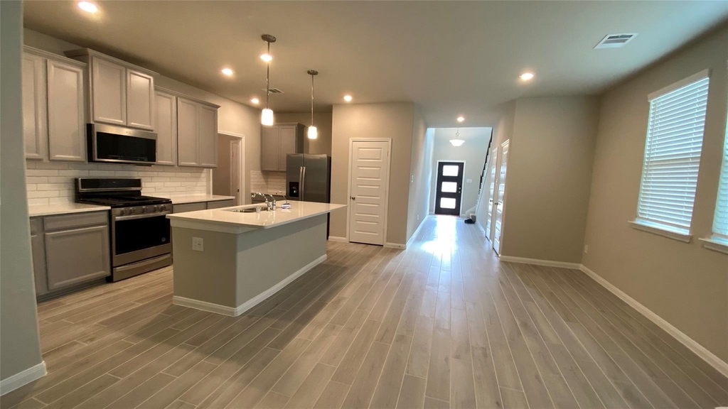 7059 Silverleaf Oak Street - Photo 10